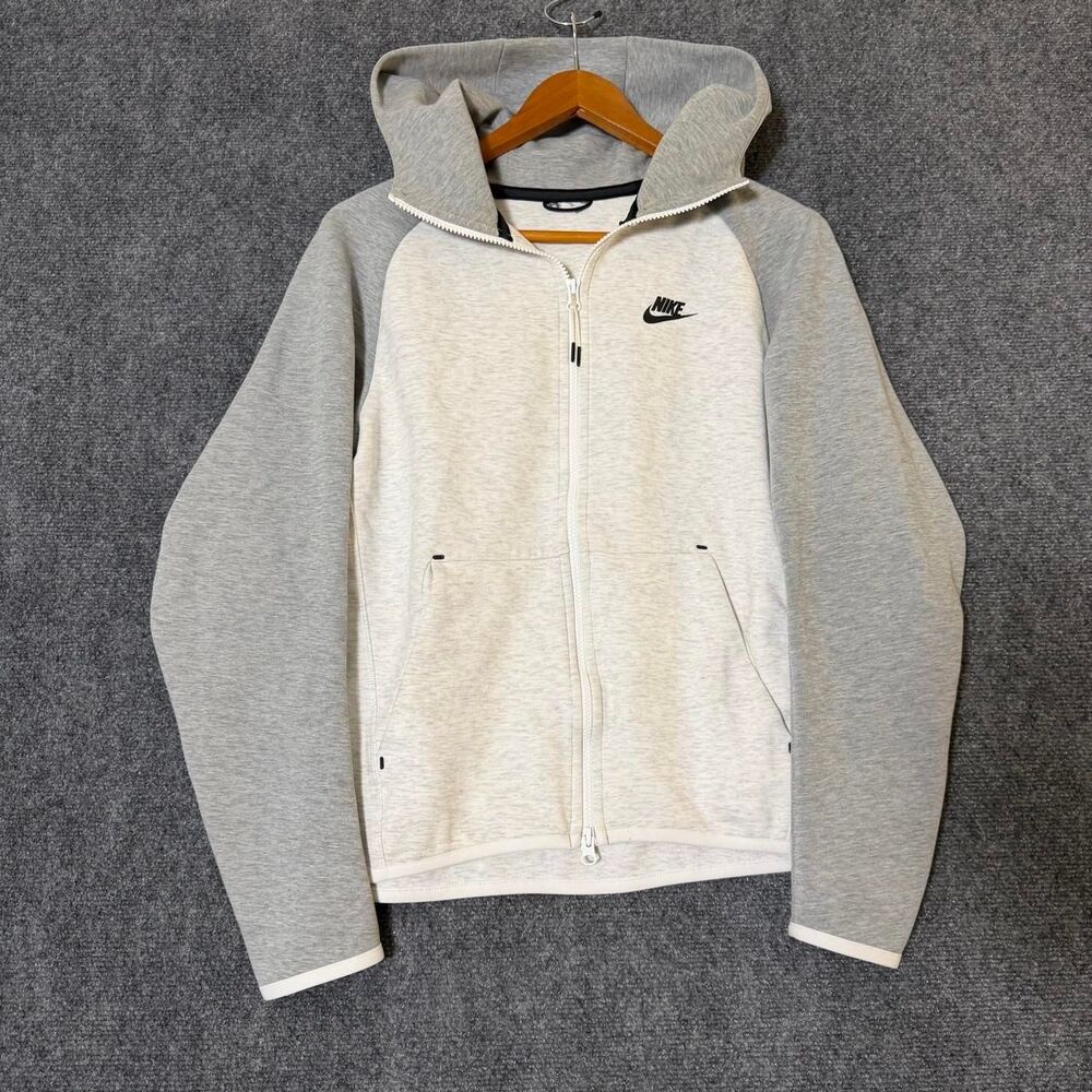 Nike Tech Fleece Hoodie Zip Up Men’s Size Small